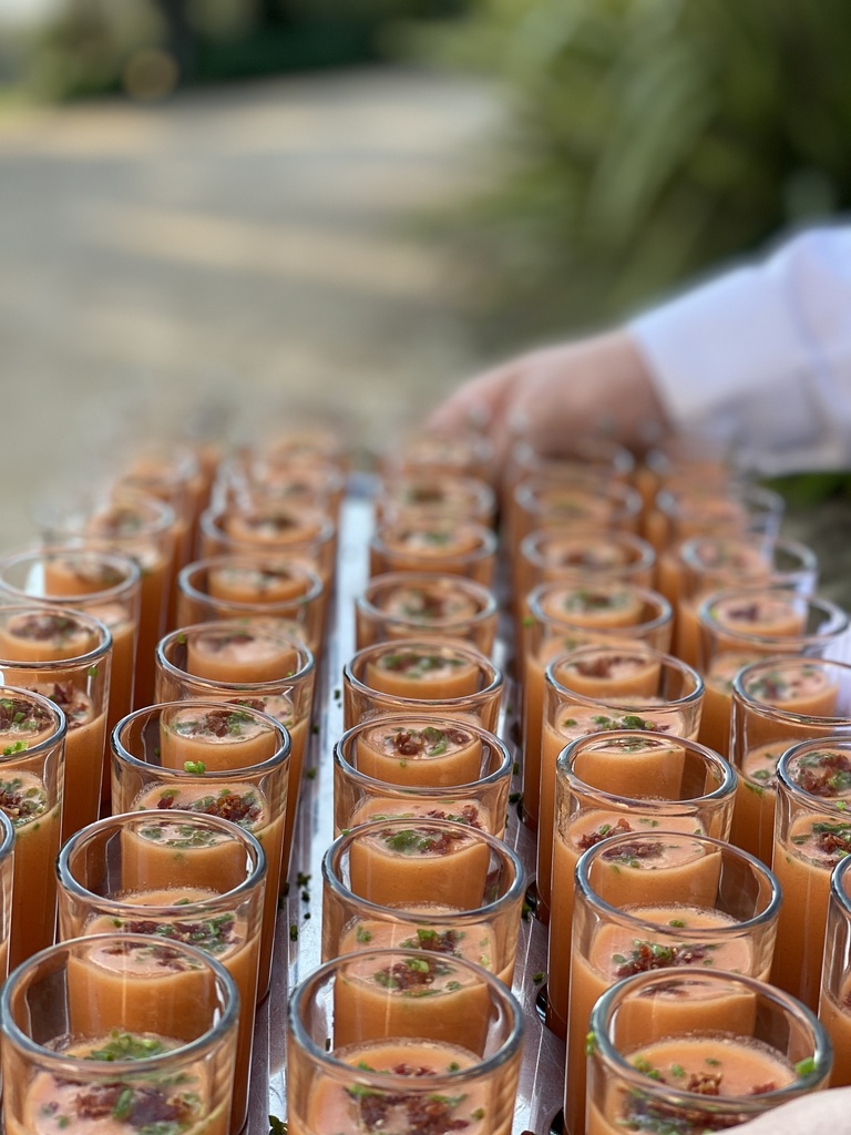 Chupito de gazpacho con jamón ibérico (r) XS